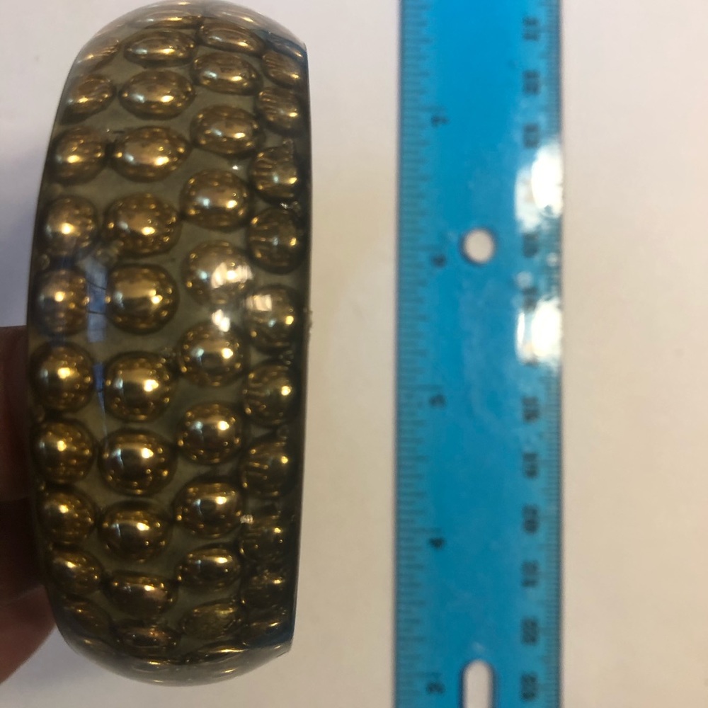 Gold bracelet